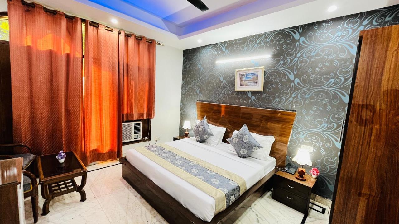 Hotel Starline Sector 28 Gurgaon Exterior foto